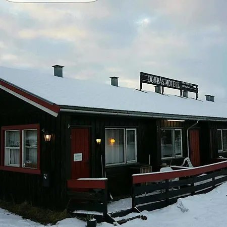 多姆巴斯汽车旅馆 2* 杜姆奥斯